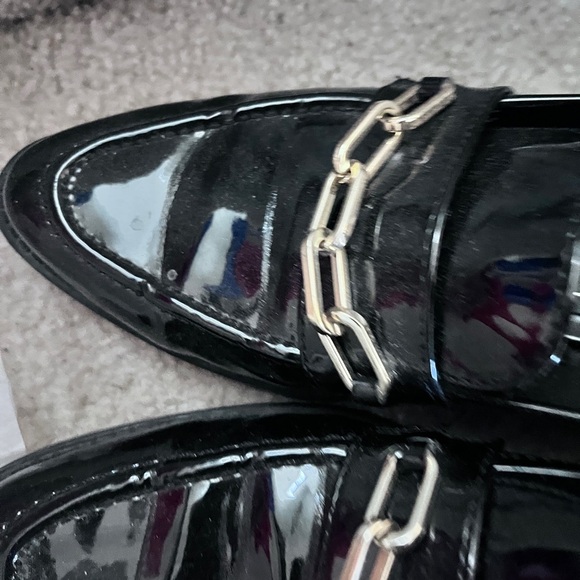 Zara black patent leather loafers  with gold hardware . size 9.5 US/European 40 - Picture 9 of 10